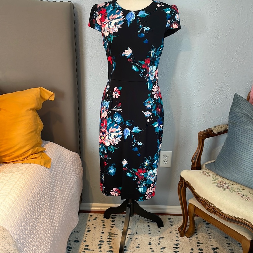 Betsey Johnson floral midi dress, size 8